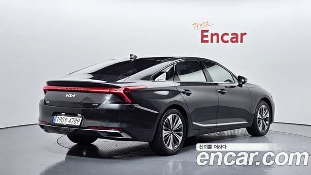 Kia K8 гибрид Signature, 2022 2