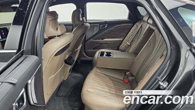 Kia K8 гибрид Signature, 2022 12