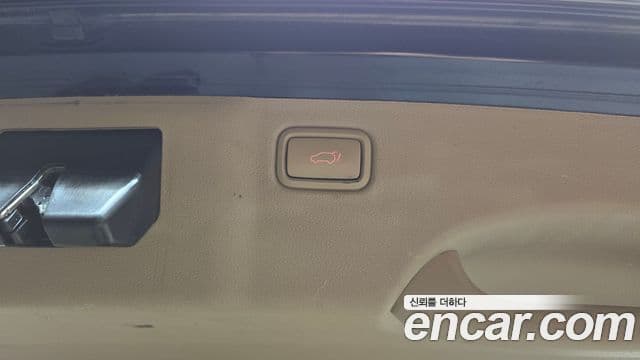 Kia Carnival 4세대 9인승 High Limousine(компания по спецнадстройкам), 2022 18