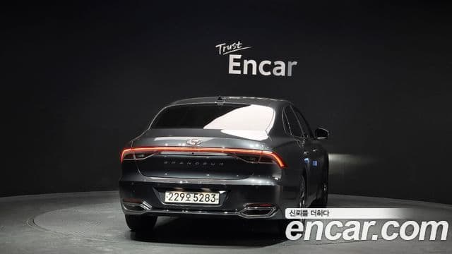 Hyundai The / новый New Grandeur IG гибрид Premium, 2022 4