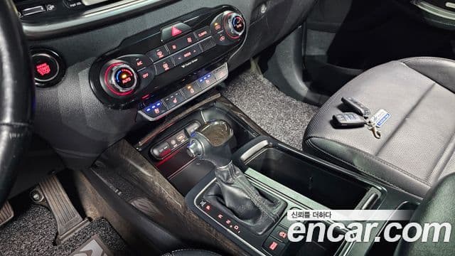 Kia All New Sorento Prestige, 2015 9