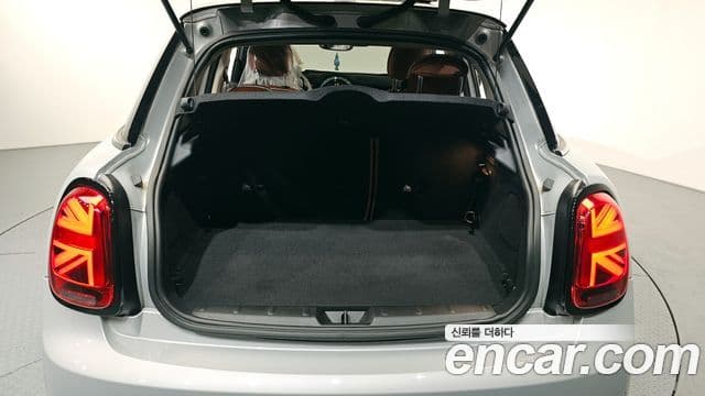 Mini Cooper S 3세대, 2023 20