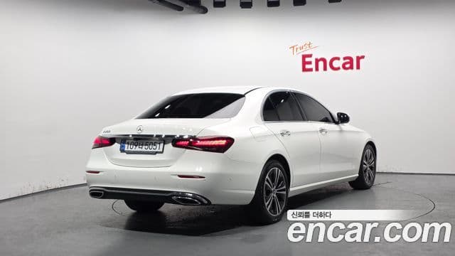 Mercedes-Benz E-класс W213 Avantgarde, 2021 2