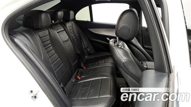 Mercedes-Benz E-класс W213 Avantgarde, 2021 12