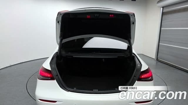 Mercedes-Benz E-класс W213 Avantgarde, 2021 20