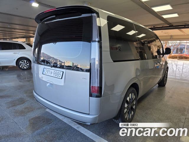 Hyundai Staria Inspiration, 2024 2