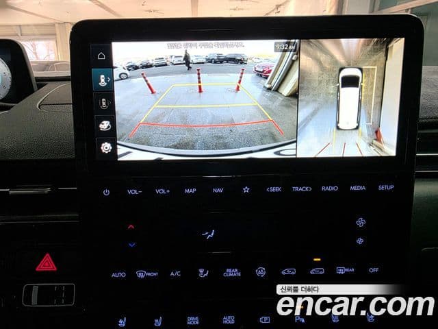 Hyundai Staria Inspiration, 2024 14