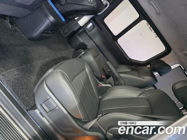 Hyundai Staria Inspiration, 2024 18