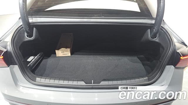 Kia The / новый New K5 3세대 Prestige, 2025 20