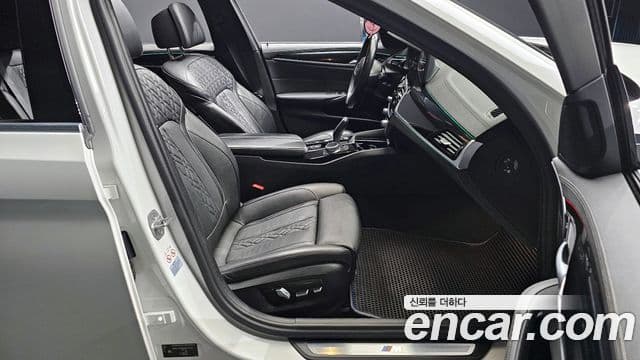 BMW 5시리즈 (G30) 523d M Sport, 2021 10