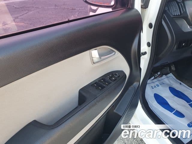 Kia Ray фургон /, 2014 9