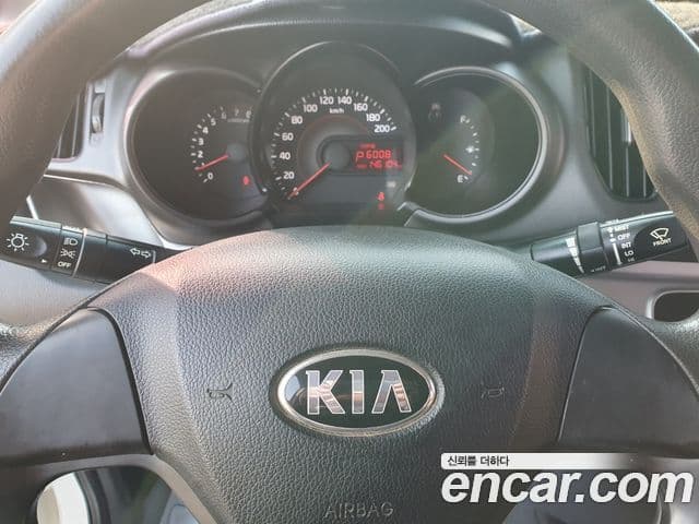 Kia Ray фургон /, 2014 11