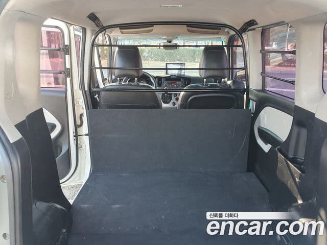 Kia Ray фургон /, 2014 16