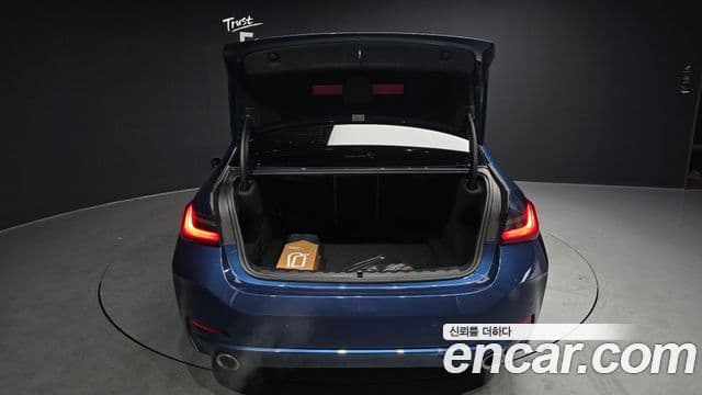 BMW 3시리즈 (G20), 2024 20