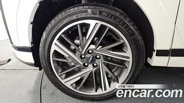 KG모빌리티(SsangYong) Actyon 2세대 S9, 2025 все фото