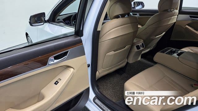 Genesis G80 Luxury, 2017 18