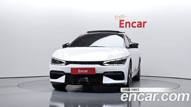 Kia EV6 GT Line, 2023 3