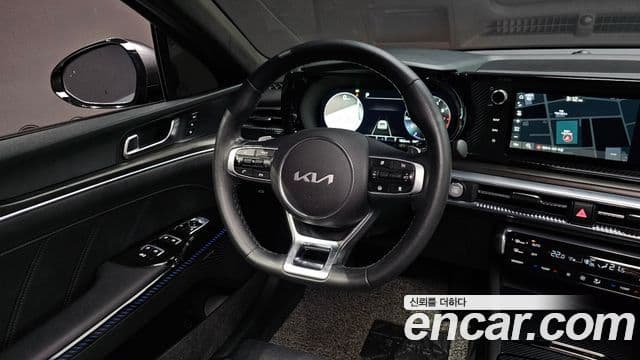 Kia K5 3세대 Signature, 2023 13