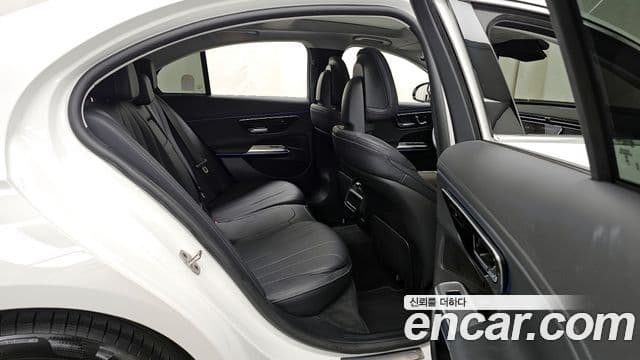 Mercedes-Benz E-класс W214 Avantgarde, 2024 12