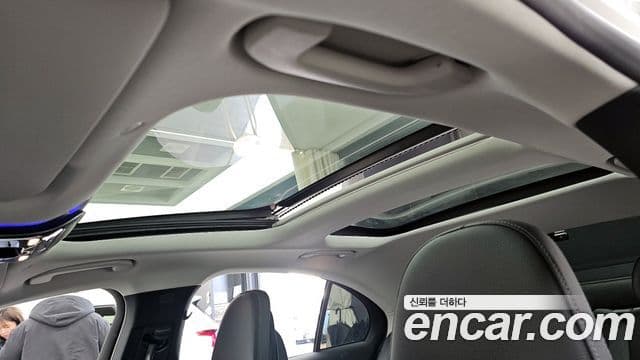 Mercedes-Benz E-класс W214 Avantgarde, 2024 18