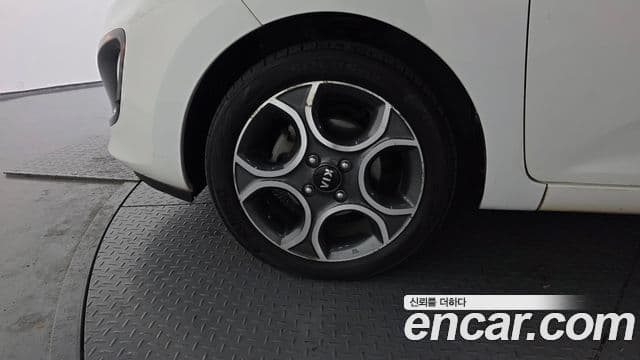 Kia All New Morning Luxury, 2014 все фото