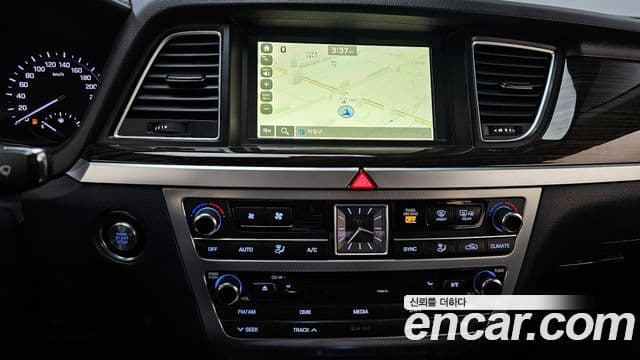 Genesis G80 Luxury, 2017 15