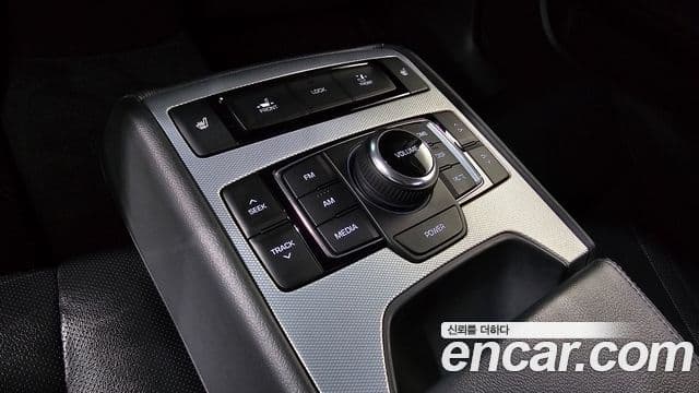 Genesis G80 Luxury, 2017 18