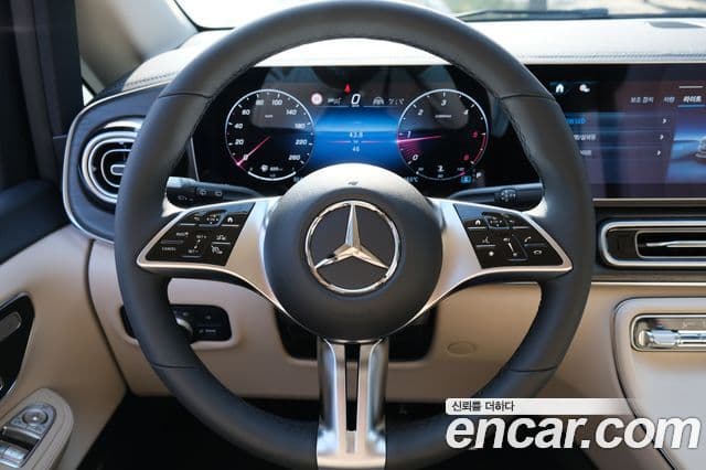 Mercedes-Benz V-класс W447, 2025 10