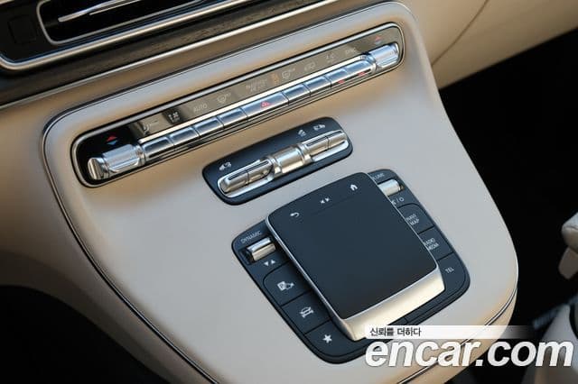 Mercedes-Benz V-класс W447, 2025 12