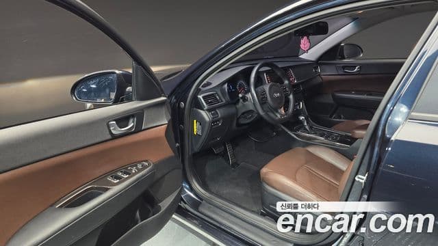 Kia K5 2세대 Noblesse, 2016 10