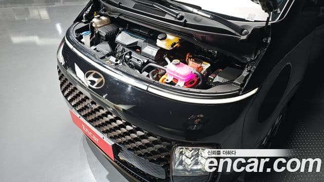 Hyundai Staria Inspiration, 2025 6
