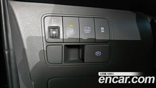 Hyundai Staria Inspiration, 2025 13