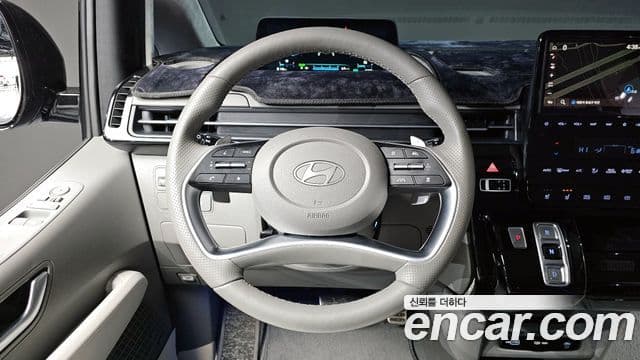 Hyundai Staria Inspiration, 2025 14