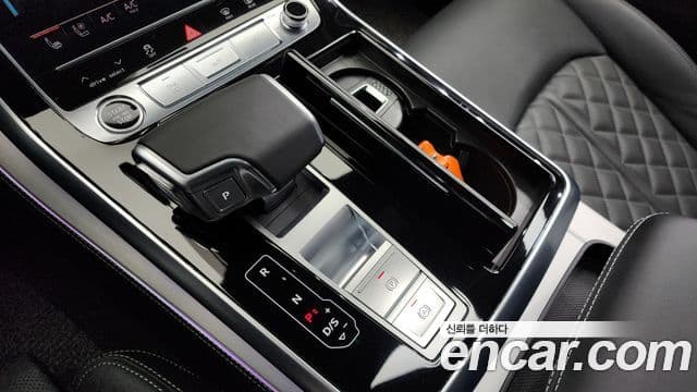 Audi Q8 (4M) Premium, 2025 9