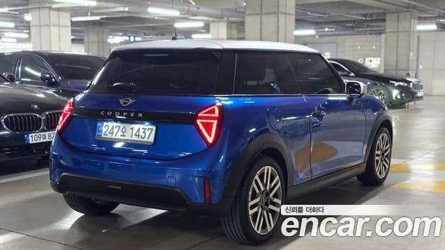 Mini Cooper C 4세대 Classic, 2025 2