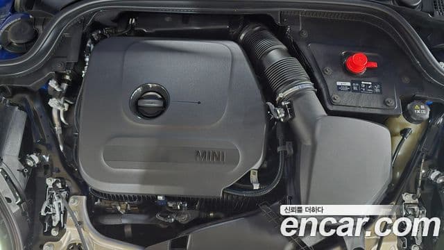 Mini Cooper C 4세대 Classic, 2025 6