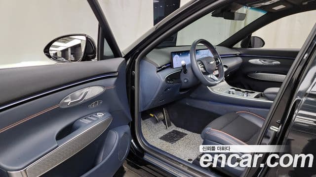 Genesis GV70, 2025 10