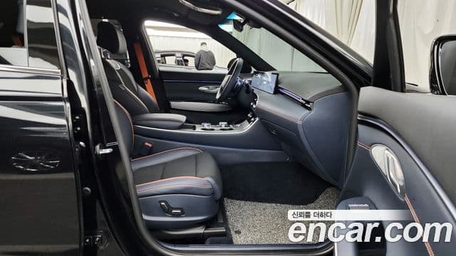 Genesis GV70, 2025 11