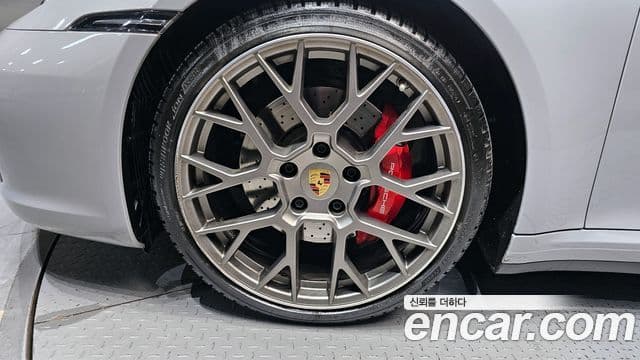 Porsche 911 (992) Carrera 4S, 2024 все фото