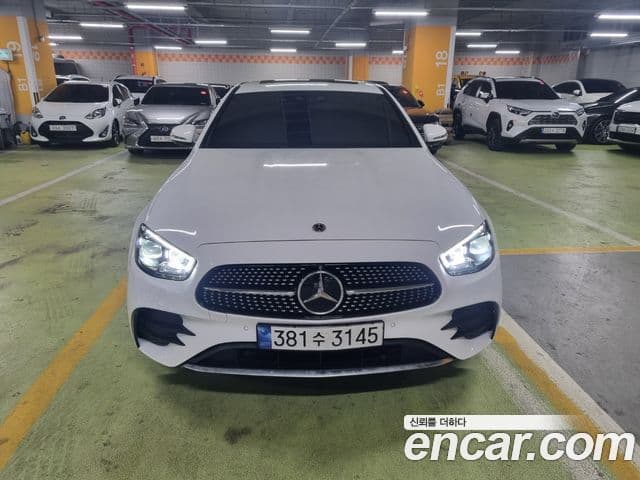 Mercedes-Benz E-класс W213 AMG Line, 2022 1