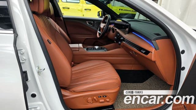 Kia The / новый New K8 Signature, 2025 11