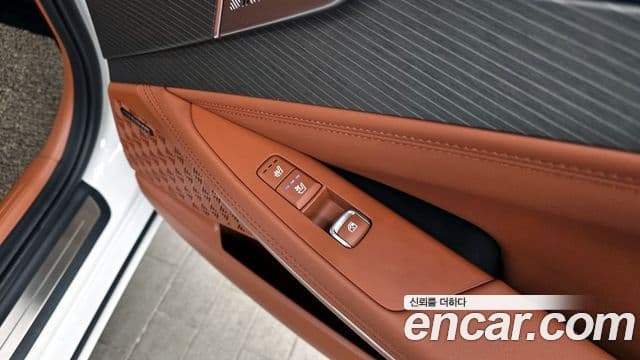 Kia The / новый New K8 Signature, 2025 18