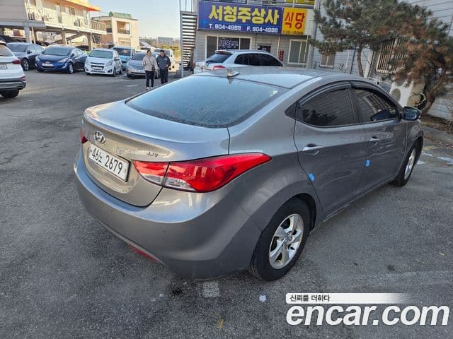 Hyundai Avante MD Luxury, 2013 4