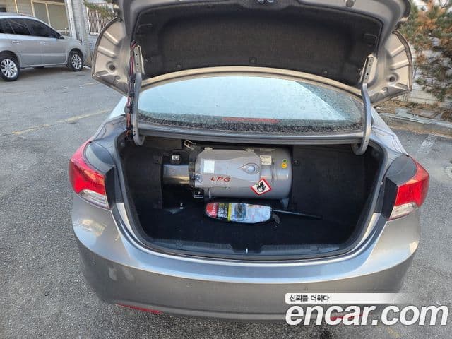 Hyundai Avante MD Luxury, 2013 все фото