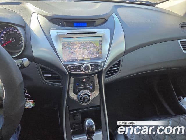 Hyundai Avante MD Luxury, 2013 8