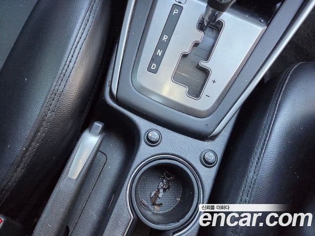 Hyundai Avante MD Luxury, 2013 10