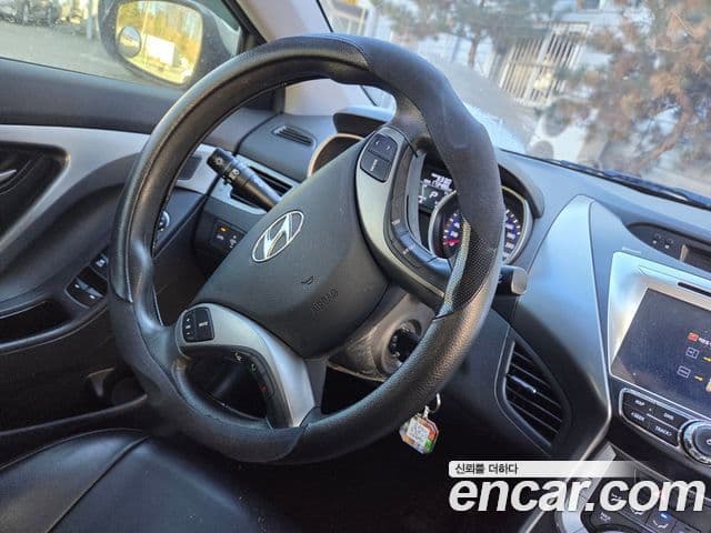 Hyundai Avante MD Luxury, 2013 11