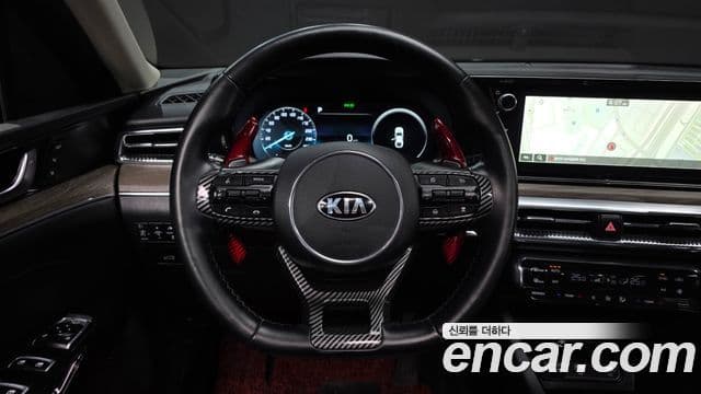 Kia K5 3세대 Signature, 2021 13
