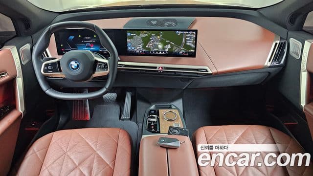 BMW iX xDrive50 Sport Plus, 2024 7