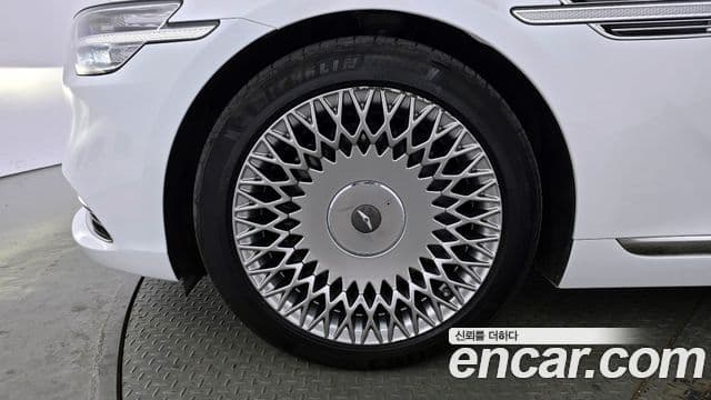 Genesis G90 Prestige, 2021 все фото